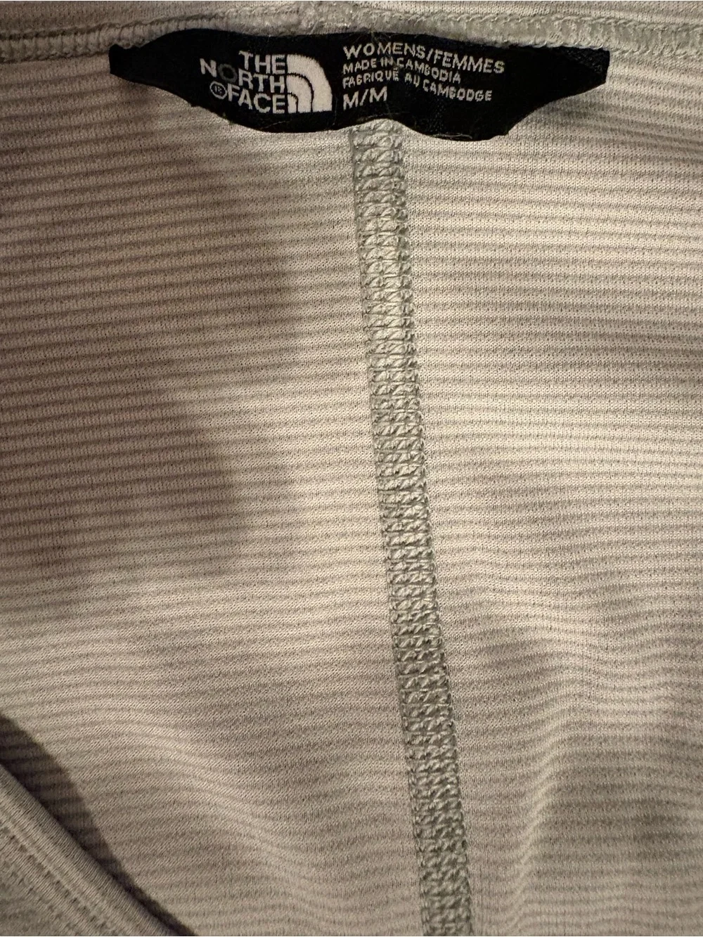 The North Face Women's Light Gray V-Neck Short Sleeve Tee - Picture 3 of 3